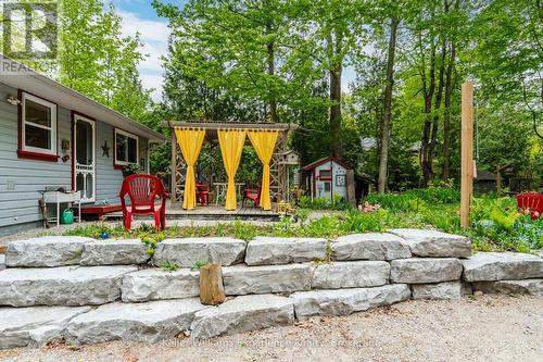 9 Harras Avenue, Tiny, ON - Outdoor