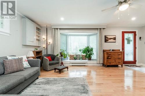 9 Harras Avenue, Tiny, ON - Indoor Photo Showing Living Room