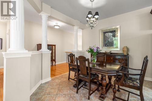 8 Broadpoint Street, Wasaga Beach, ON - Indoor Photo Showing Dining Room
