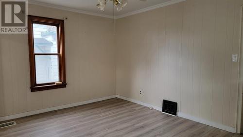 52 Edinburgh St, Sault Ste. Marie, ON - Indoor Photo Showing Other Room