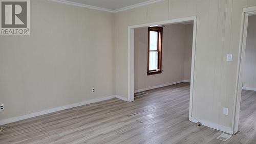 52 Edinburgh St, Sault Ste. Marie, ON - Indoor Photo Showing Other Room