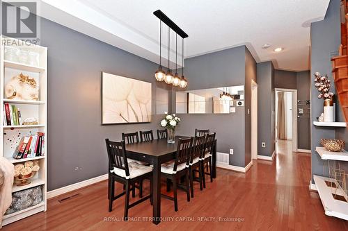 20 - 38 Hunt Avenue, Richmond Hill, ON - Indoor Photo Showing Dining Room