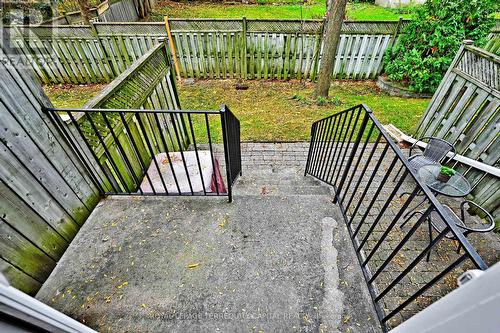 20 - 38 Hunt Avenue, Richmond Hill, ON - Outdoor