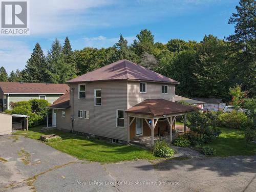 67 Silver Street, Huntsville (Chaffey), ON - Outdoor