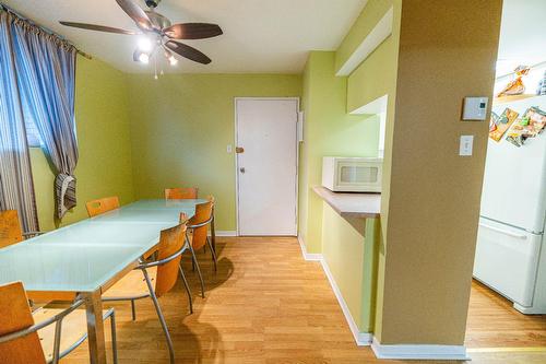 Cuisine - 8 Rue Desrochers, Delson, QC - Indoor