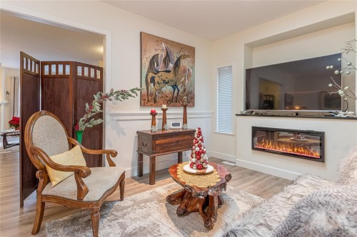 6153 Garside Rd, Nanaimo, BC 