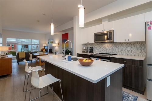 106-770 Central Spur Rd, Victoria, BC 