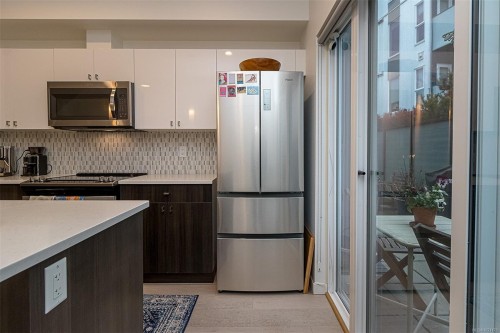 106-770 Central Spur Rd, Victoria, BC 