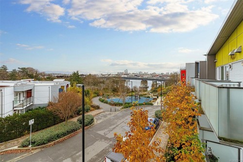 106-770 Central Spur Rd, Victoria, BC 