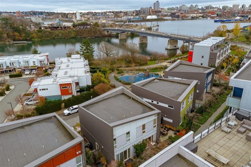 106-770 Central Spur Rd, Victoria, BC 