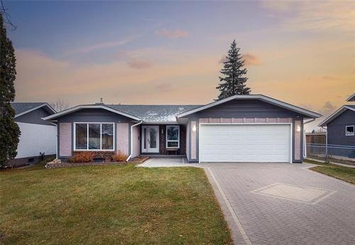 144 Meadow Gate Dr, Winnipeg, MB 