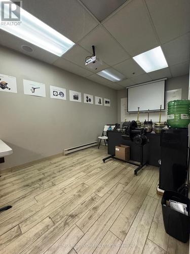 1079 Britannia Road E, Mississauga, ON 