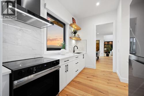 Butler's pantry/spice kitchen - 1102 Carnoustie Drive, Kelowna, BC - Indoor Photo Showing Kitchen