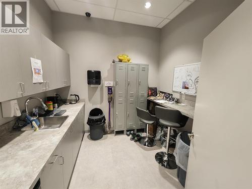 1928 Summit Drive, Kelowna, BC 