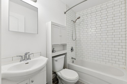 Bathroom - 7-168 Rue Lamarche, Gatineau (Gatineau), QC - Indoor Photo Showing Bathroom