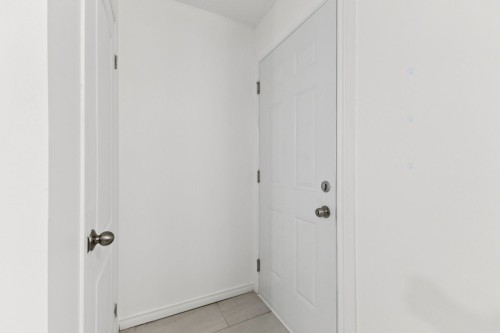 Mud Room - 7-168 Rue Lamarche, Gatineau (Gatineau), QC - Indoor Photo Showing Other Room