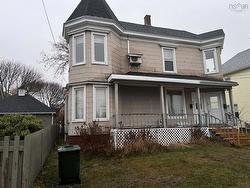 26 Melrose Street  Amherst, NS B4H 3N3