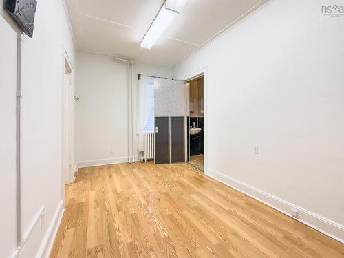 255 Main Street, Yarmouth, NS 