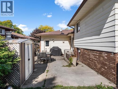 10628 Halstead Crescent, Windsor, ON - Outdoor With Exterior