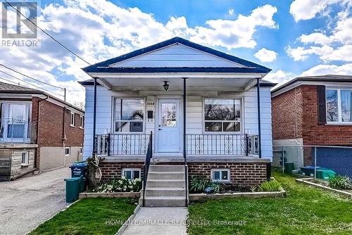 Upper - 1064 Westmount Avenue, Mississauga, ON - Outdoor