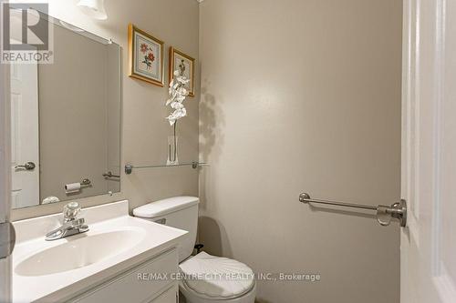 506 Eaton Park Drive, London South (South N), ON - Indoor Photo Showing Bathroom