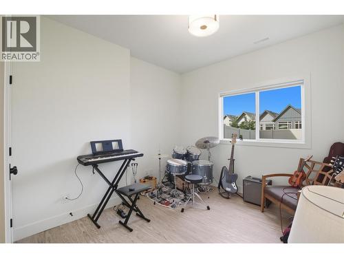 1553 Emerald Drive, Kamloops, BC - Indoor Photo Showing Other Room