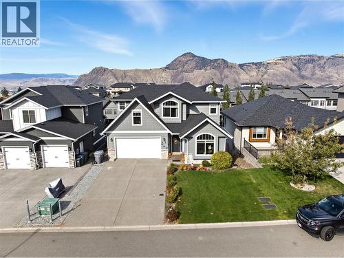 1553 Emerald Drive, Kamloops, BC - Outdoor With Facade