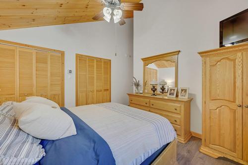 Primary bedroom - 18 Rue De La Cortland, Brownsburg-Chatham, QC - Indoor Photo Showing Bedroom