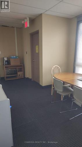 22 Clapperton Street, Barrie, ON 