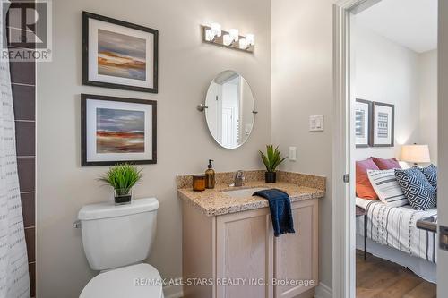 7 Os James Hunt Court, Uxbridge, ON - Indoor Photo Showing Bathroom