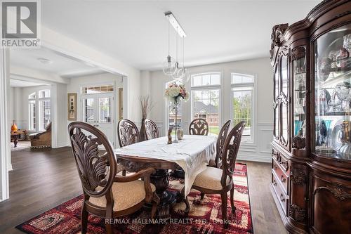 94 Ruby Ridge, Oro-Medonte, ON - Indoor Photo Showing Dining Room