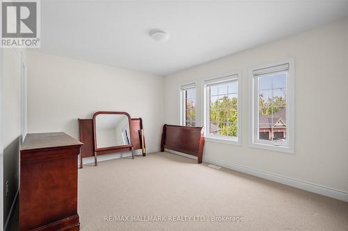 94 Ruby Ridge, Oro-Medonte, ON - Indoor Photo Showing Other Room