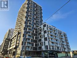 1003 - 335 WHEAT BOOM DRIVE  Oakville, ON L6H 7Y1