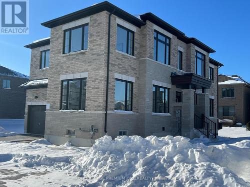 735 APPLE TERRACE  Milton, ON L9T 7E7