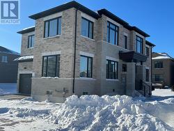 735 APPLE TERRACE  Milton, ON L9T 7E7