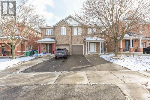 32 LOCKHEED CRESCENT  Brampton, ON L7A 3G2