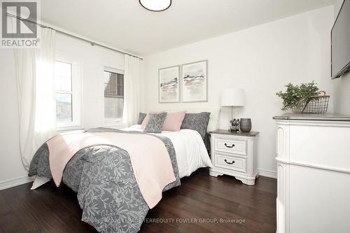 16 True Blue Crescent, Caledon, ON - Indoor Photo Showing Bedroom