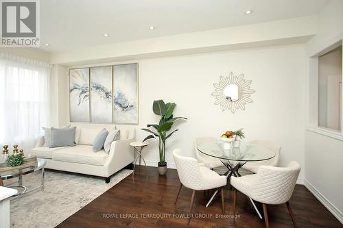 16 True Blue Crescent, Caledon, ON - Indoor Photo Showing Other Room