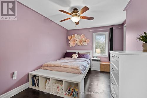31 Kennedy Street, Welland (Welland Downtown), ON - Indoor Photo Showing Bedroom