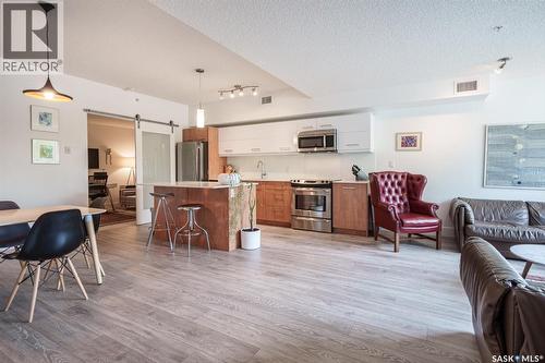 232 Sonnenschein Way, Saskatoon, SK - Indoor