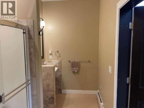 9200 Shale Avenue, Summerland, BC 