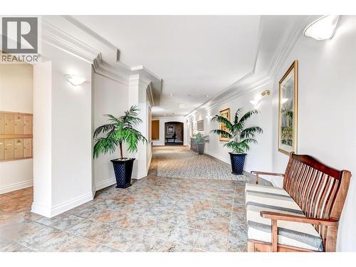 1964 Enterprise Way Unit# 309, Kelowna, BC - Indoor Photo Showing Other Room