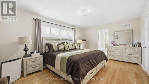 59 Linderwood Drive, Brampton, ON - Indoor Photo Showing Bedroom