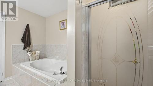 59 Linderwood Drive, Brampton, ON - Indoor Photo Showing Bathroom