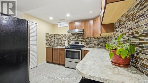 59 Linderwood Drive, Brampton, ON - Indoor Photo Showing Kitchen