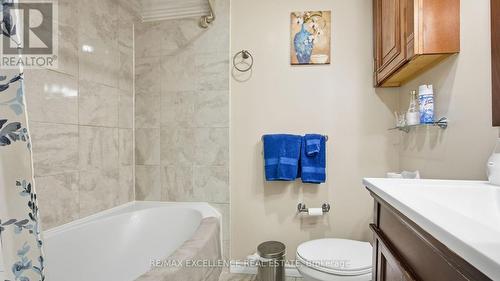 59 Linderwood Drive, Brampton, ON - Indoor Photo Showing Bathroom