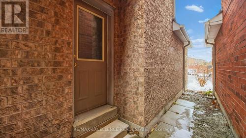 59 Linderwood Drive, Brampton, ON -  Photo Showing Other Room
