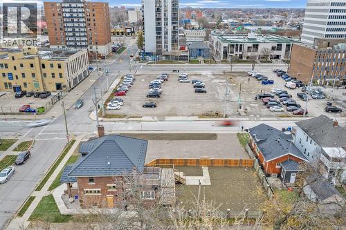 131 Elliott Street, Windsor, ON 