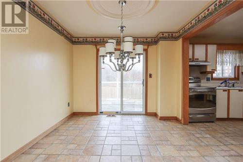2072 Highgate Road, Sudbury, ON - Indoor Photo Showing Kitchen