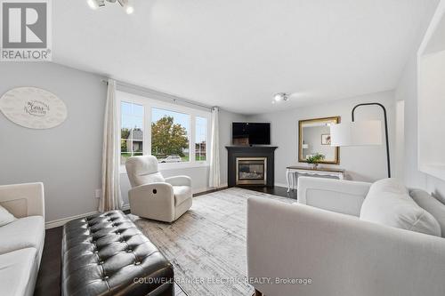 1673 Redwood Drive, Peterborough (Monaghan Ward 2), ON - Indoor Photo Showing Living Room With Fireplace